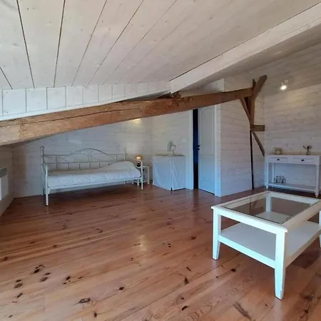 Holiday home Maison Setem *